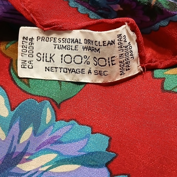 Vintage Liz Claiborne Floral 100% Silk Scarf - Picture 10 of 10